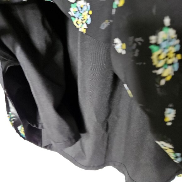 LOFT black floral mini skirt size S - Picture 4 of 7
